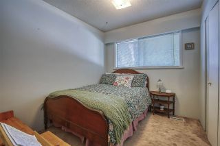 Photo 19: 15815 THRIFT Avenue: White Rock House for sale (South Surrey White Rock)  : MLS®# R2480910