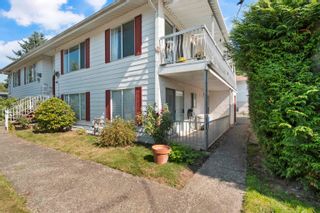 Photo 1: 2 9470 NOWELL Street in Chilliwack: Chilliwack Proper East Condo for sale : MLS®# R2813574