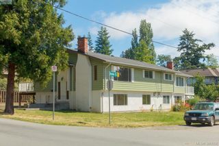 Photo 2: 3977 Saanich Rd in VICTORIA: SE Swan Lake Half Duplex for sale (Saanich East)  : MLS®# 763411