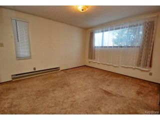 Photo 7: 772 Brazier Street in WINNIPEG: East Kildonan Residential for sale (North East Winnipeg)  : MLS®# 1503863