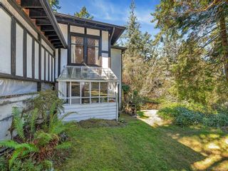 Photo 9: 3908 Sheret Pl in Saanich: SE Ten Mile Point House for sale (Saanich East)  : MLS®# 887366