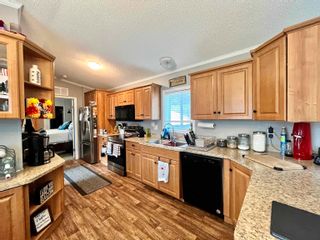 Photo 7: 20 560 SODA CREEK Road in Williams Lake: Chilcotin Manufactured Home for sale in "COMER HILL MHP" : MLS®# R2748939