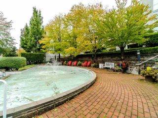 Photo 2: 210 8450 JELLICOE Street in Vancouver: South Marine Condo for sale in "THE BOARDWALK" (Vancouver East)  : MLS®# R2406380