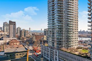 Photo 20: 1402 828 AGNES Street in New Westminster: Downtown NW Condo for sale in "WESTMINSTER TOWERS" : MLS®# R2437776