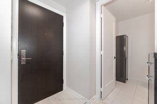 Photo 5: 9000 Jane St S in Vaughan: Concord Condo for sale : MLS®# N7387036