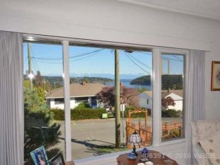 Photo 3: 757 Chestnut Street in Nanaimo: Brechin Hill House for sale : MLS®# 406391