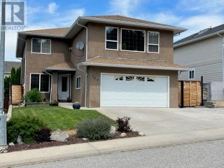 Photo 1: 127 STOCKS Crescent in Penticton: House for sale : MLS®# 10300683