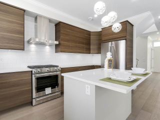 Photo 10: 3539 ETON Street in Vancouver: Hastings East House for sale (Vancouver East)  : MLS®# R2159493