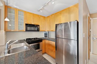 Photo 8: 1706 989 RICHARDS Street in Vancouver: Downtown VW Condo for sale in "The Mondrian I" (Vancouver West)  : MLS®# R2729170