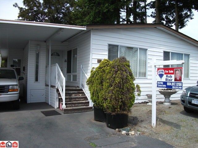 Main Photo: 117 3665 244 Street in Langley: Otter District Manufactured Home for sale in "Langley Grove Estates" : MLS®# F1215190