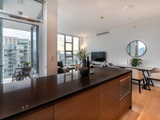 Photo 11: 3805 1289 HORNBY Street in Vancouver: Downtown VW Condo for sale in "One Burrard Place" (Vancouver West)  : MLS®# R2870544