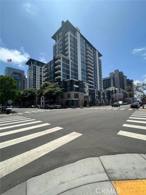 Main Photo: DOWNTOWN Condo for sale : 2 bedrooms : 425 W Beech Street #503 in San Diego