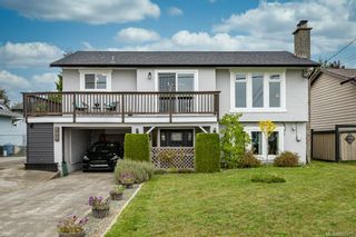 Photo 1: 599 23rd St in Courtenay: CV Courtenay City House for sale (Comox Valley)  : MLS®# 857975