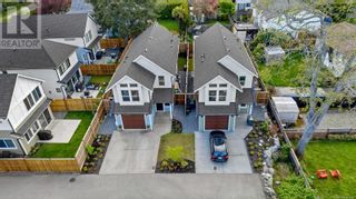 Photo 30: 4 918 Old Esquimalt Rd in Esquimalt: House for sale : MLS®# 961900