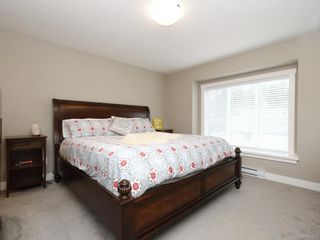Photo 10: 1206 McLeod Pl in Langford: La Happy Valley House for sale : MLS®# 804057