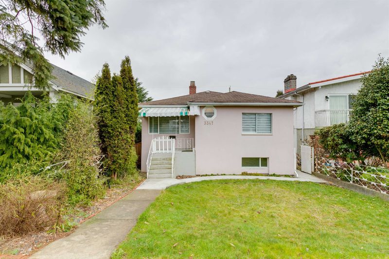 FEATURED LISTING: 3347 NAPIER Street Vancouver