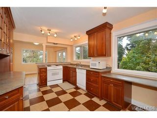 Photo 3: 4559 Seawood Terr in VICTORIA: SE Gordon Head House for sale (Saanich East)  : MLS®# 685268