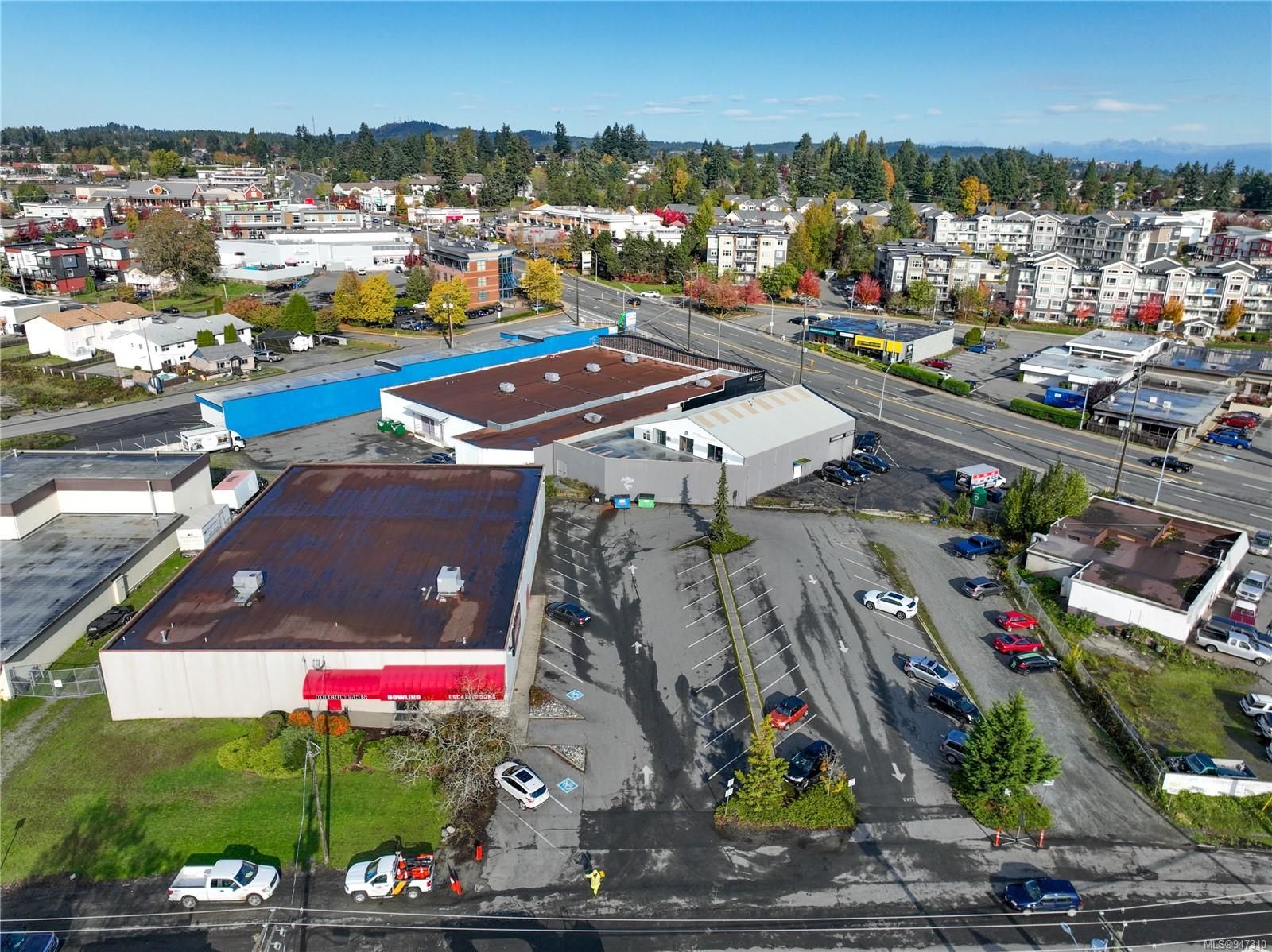 Main Photo: 1870 East Wellington Rd in Nanaimo: Na Central Nanaimo Mixed Use for sale : MLS®# 947310