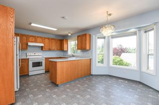 Photo 5: 880 Nicholls Rd in Campbell River: CR Campbell River Central House for sale : MLS®# 933897