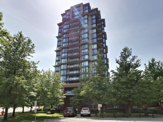 Main Photo: 1102 11 E ROYAL Avenue in New Westminster: Fraserview NW Condo for sale in "The Residences of Victoria Hill" : MLS®# R2889645