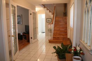 Photo 2: 552 Marlatt Drive in Oakville: River Oaks House (2-Storey) for lease : MLS®# W2664558