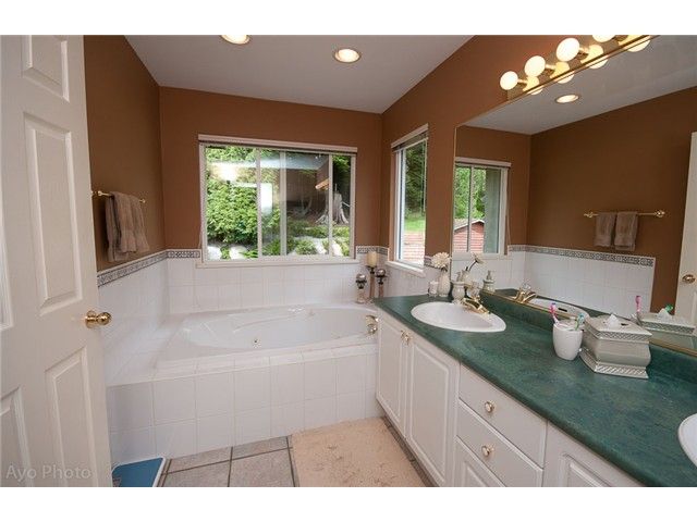 Photo 12: Photos: 1598 BRAMBLE Lane in Coquitlam: Westwood Plateau House for sale : MLS®# V1024226