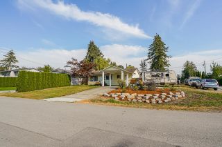 Photo 4: 20216 OSPRING Street in Maple Ridge: Southwest Maple Ridge House for sale : MLS®# R2725726