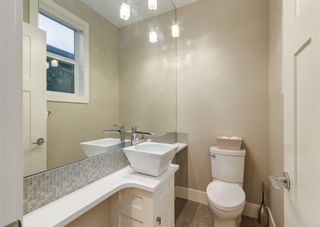 Photo 17: 2832 42 Street SW in Calgary: Glenbrook Detached for sale : MLS®# A2124697