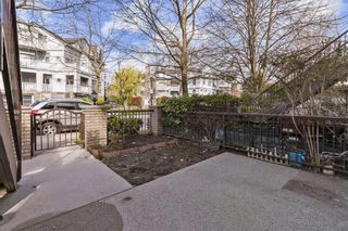 Photo 2: 25 7700 ABERCROMBIE Drive in Richmond: Brighouse South Townhouse for sale : MLS®# R2702216