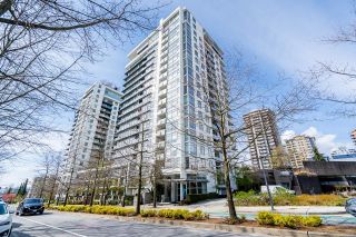 Main Photo: 1703 158 W 13TH Street in North Vancouver: Central Lonsdale Condo for sale in "VISTA" : MLS®# R2866983
