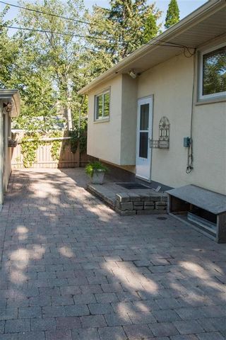 Photo 36: 915 Oakenwald Avenue in Winnipeg: East Fort Garry Residential for sale (1J)  : MLS®# 202313248
