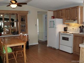 Photo 3: B35 920 Whittaker Rd in MALAHAT: ML Mill Bay Manufactured Home for sale (Malahat & Area)  : MLS®# 752139