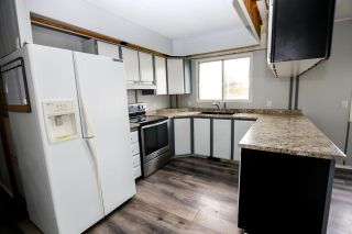Photo 3: 4 4428 Barriere Town Road in Barriere: BA Manufactured Home for sale (NE)  : MLS®# 164340