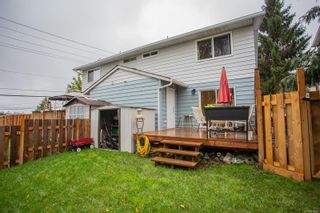 Photo 2: 604 Nova St in Nanaimo: Na South Nanaimo Half Duplex for sale : MLS®# 859287
