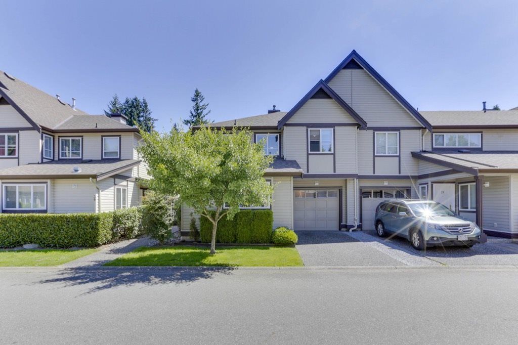 Main Photo: 29 21801 DEWDNEY TRUNK Road in Maple Ridge: West Central Townhouse for sale in "Sherwood Park" : MLS®# R2477471