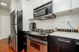 Photo 10: 404 2828 YEW Street in Vancouver: Kitsilano Condo for sale in "Bel Air" (Vancouver West)  : MLS®# R2828839