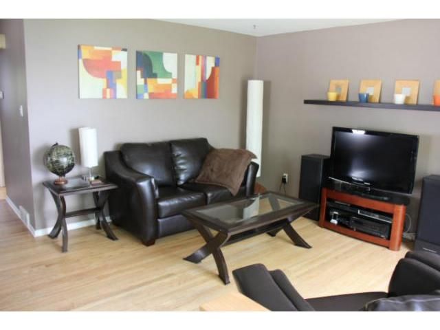 Photo 7: Photos: 565 Chelsea Avenue in WINNIPEG: East Kildonan Residential for sale (North East Winnipeg)  : MLS®# 1208964