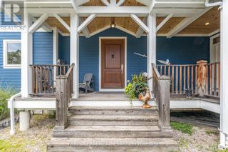 Photo 5: 220 KAMENNI BAY RD in Georgian Bay: House for sale : MLS®# X8229810
