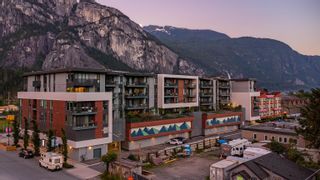 Photo 14: 523 37881 CLEVELAND Avenue in Squamish: Downtown SQ Condo for sale in "THE MAIN" : MLS®# R2709286