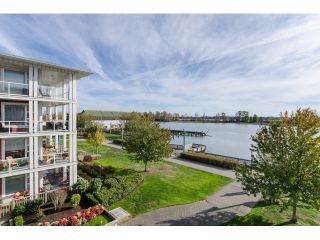 Photo 17: 319 4500 WESTWATER Drive in Richmond: Steveston South Condo for sale in "COPPER SKY WEST" : MLS®# R2006527