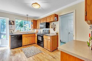 Photo 12: 1887 AMBLE GREENE Drive in Surrey: Crescent Bch Ocean Pk. House for sale in "Amble Greene" (South Surrey White Rock)  : MLS®# R2542872