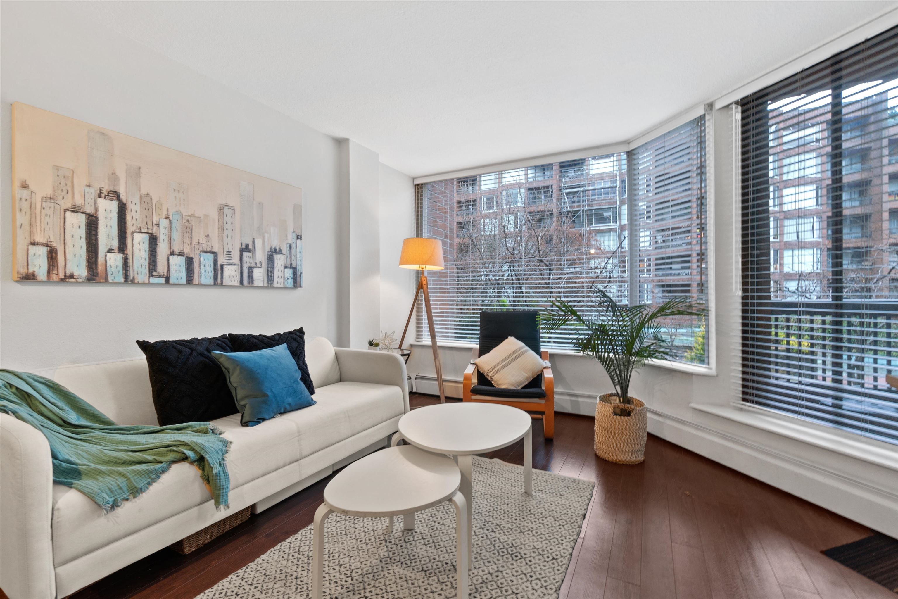 Main Photo: 318 1330 BURRARD Street in Vancouver: Downtown VW Condo for sale (Vancouver West)  : MLS®# R2747216