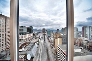 Photo 23: 2303 233 ROBSON Street in Vancouver: Downtown VW Condo for sale in "TV TOWER 1" (Vancouver West)  : MLS®# R2839770