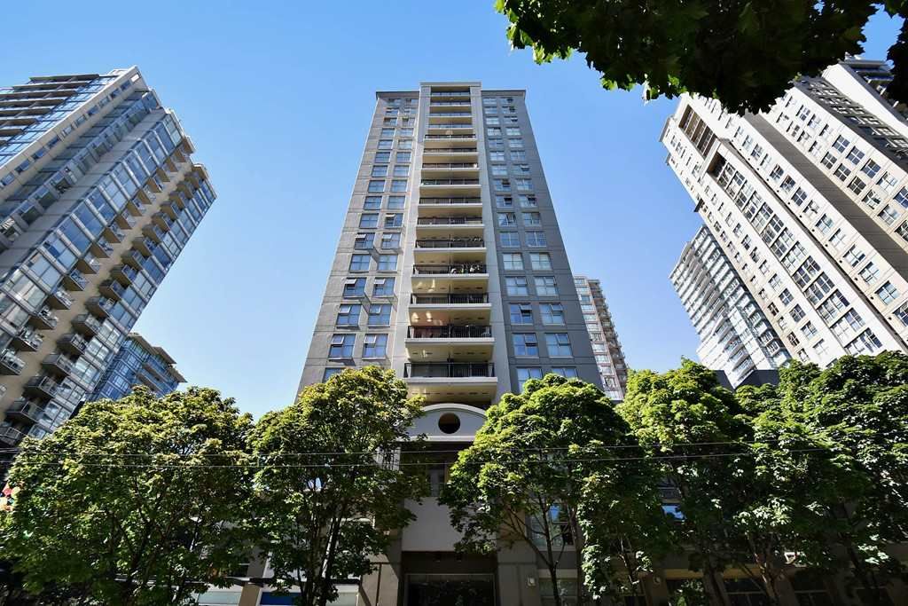 Main Photo: 903 989 RICHARDS Street in Vancouver: Downtown VW Condo for sale in "Mondrian 1" (Vancouver West)  : MLS®# R2095288