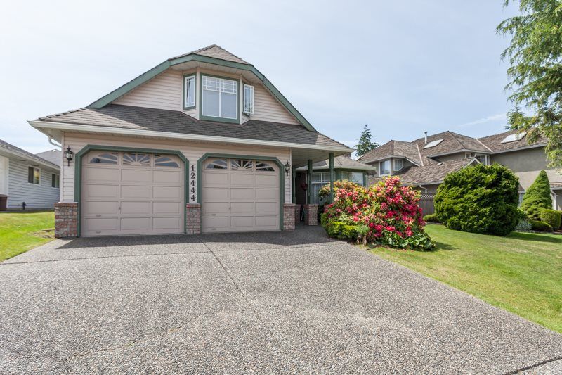 Main Photo: 12444 63A Avenue in Surrey: Panorama Ridge House for sale in "Boundary Park" : MLS®# R2075059