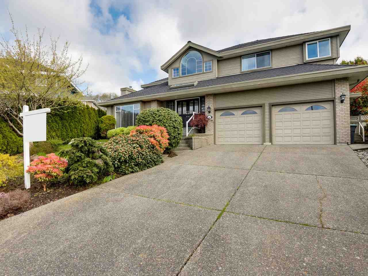 Main Photo: 13417 14 AVENUE in : Crescent Bch Ocean Pk. House for sale : MLS®# R2049382