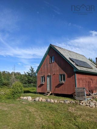 Photo 20: 347 Middle River Road in Chester Basin: 405-Lunenburg County Residential for sale (South Shore)  : MLS®# 202215443