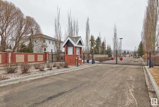 Photo 2: 39 1225 WANYANDI Road in Edmonton: Zone 22 House Half Duplex for sale : MLS®# E4379173