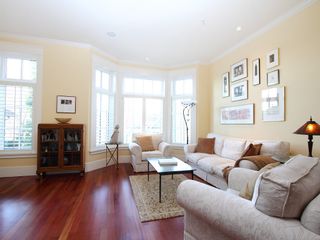 Photo 7: 2580 VINE Street in Vancouver: Kitsilano Townhouse for sale (Vancouver West)  : MLS®# V989268