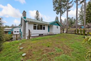 Photo 3: 2391 Catherwood Rd in Black Creek: CV Merville Black Creek House for sale (Comox Valley)  : MLS®# 952032